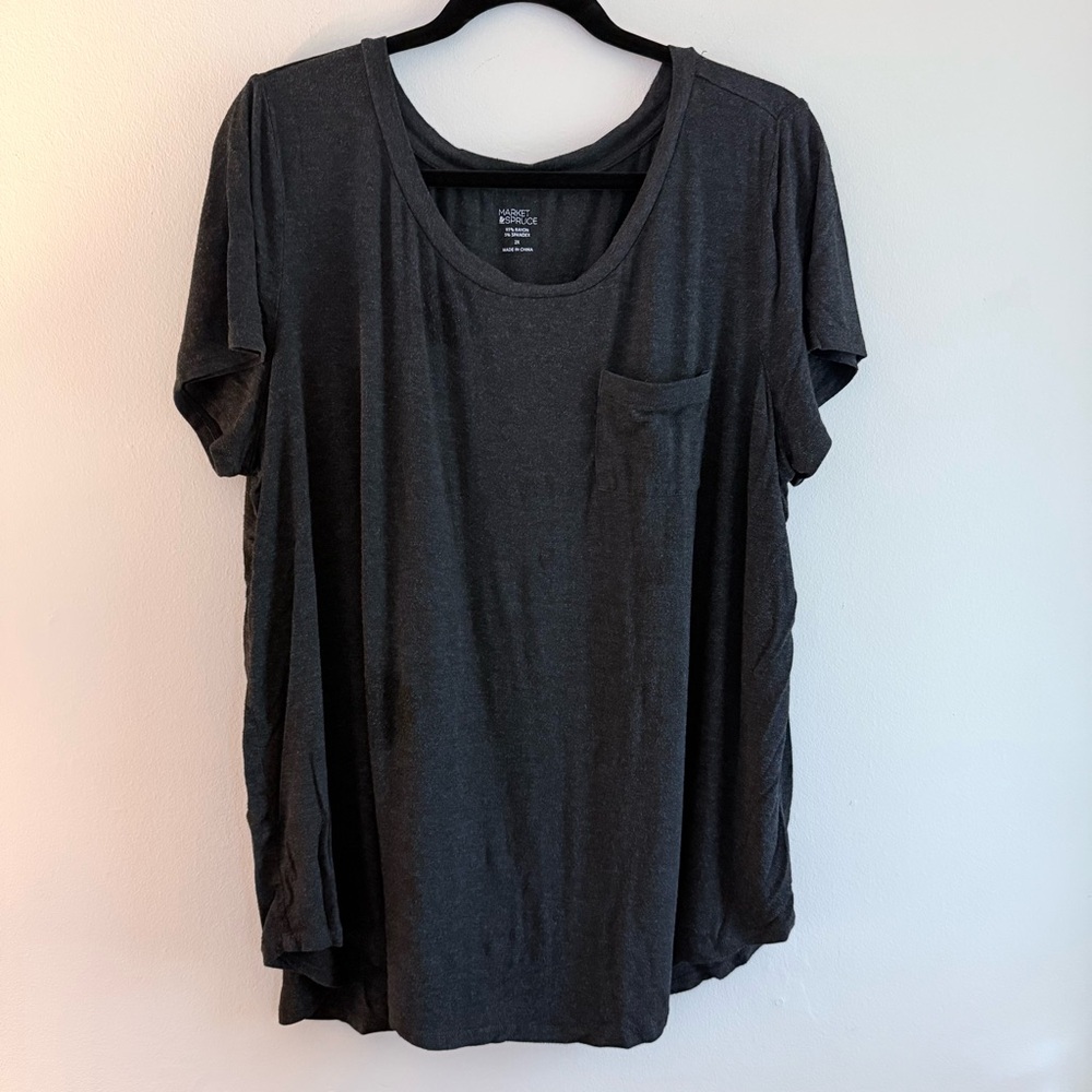Market & Spruce Women's Charcoal Short Sleeve Pocket Tee